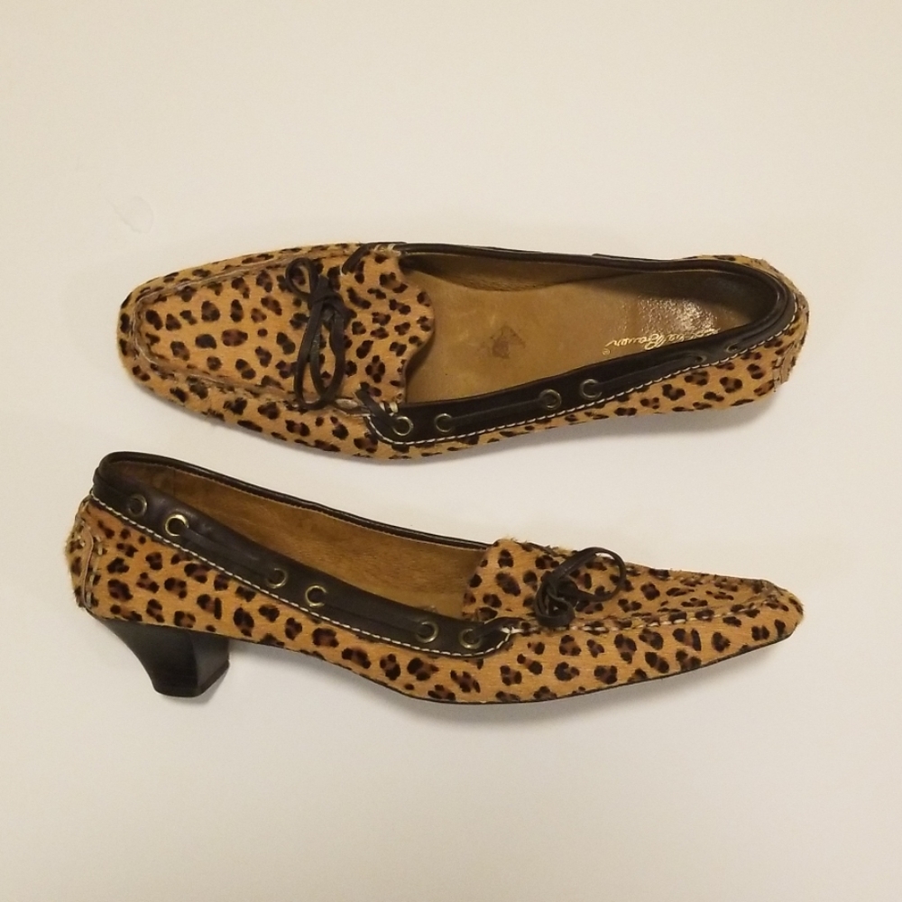Eddie Bauer cheetah leather kitten heels Sz 8.5